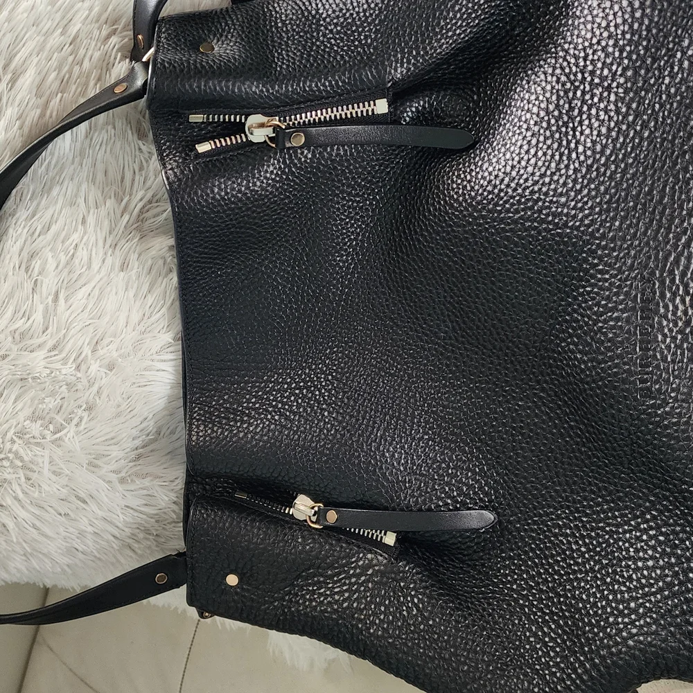 Burberry Black and Tan Women's Bag - Picture 4 of 6